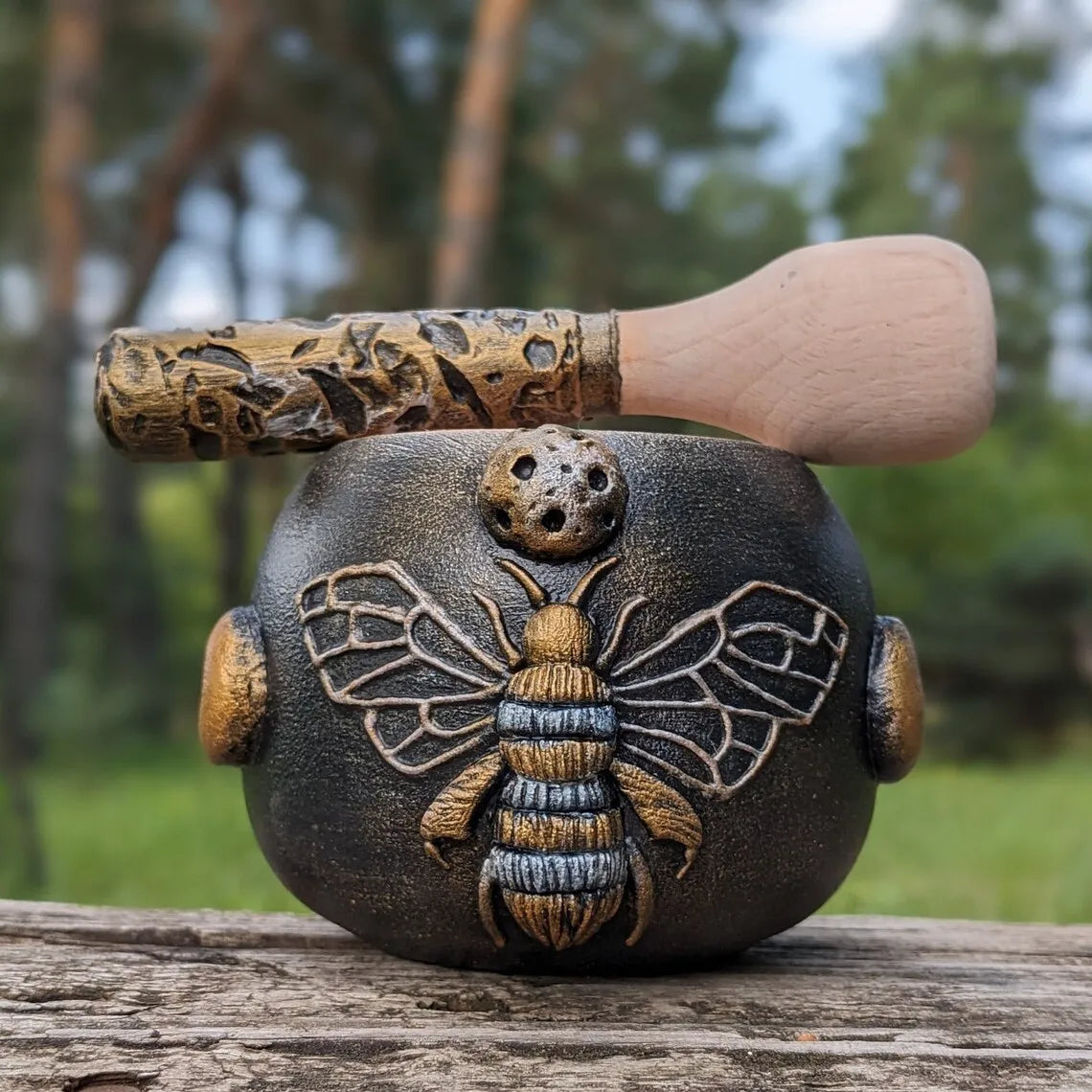 witch bee wooden mortar and pestle 