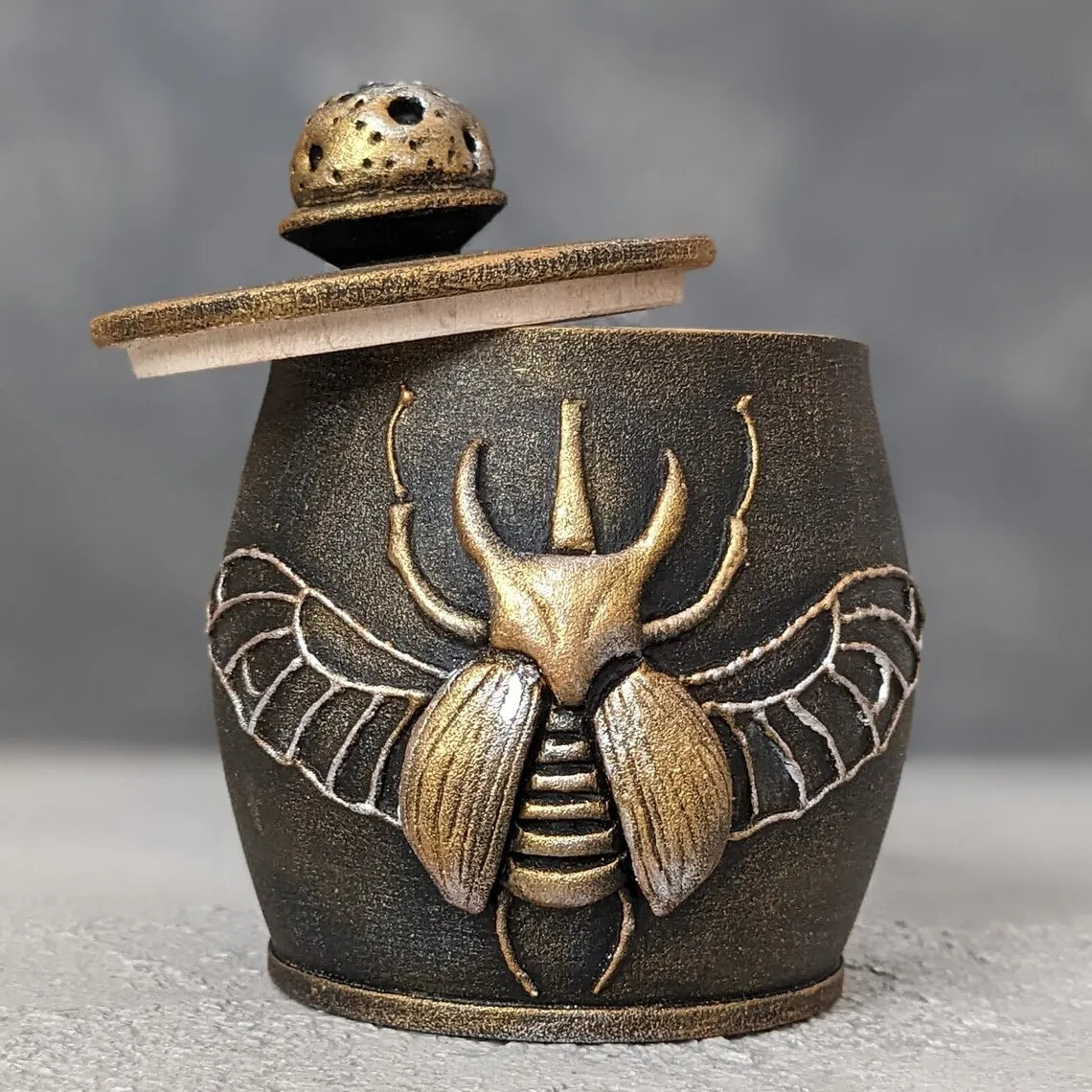 witch beetle wooden pot with lid  